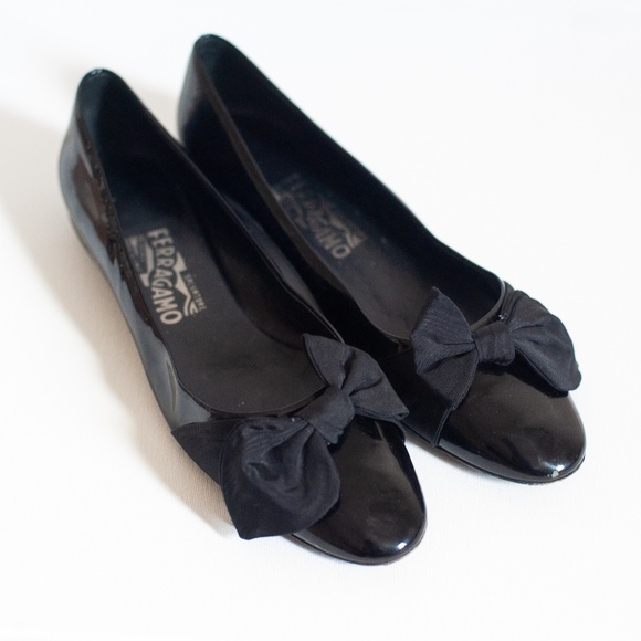 SALVATORE FERRAGAMO leather ballet flats 8 - Picture 1 of 7